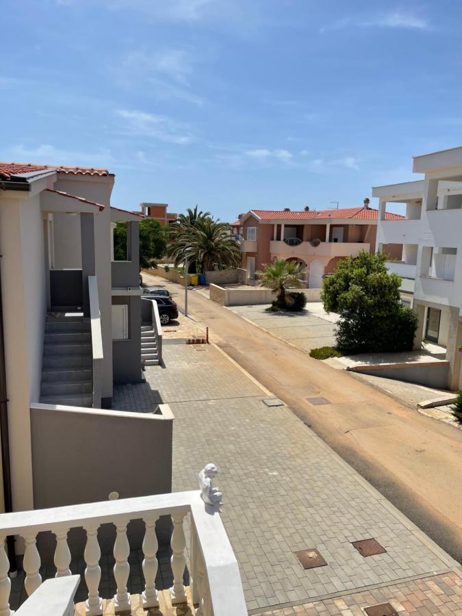 Apartments Villa Engeli Vir Exterior photo